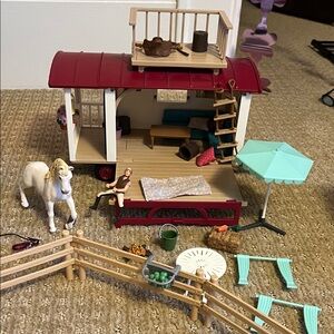 Schleich Caravan for secret club meetings Horse Stable Playset with Accessories
